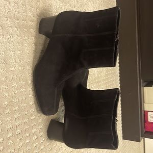 Nine West Pretty Lady Black  Suede Leather Booties. Excellent condition.